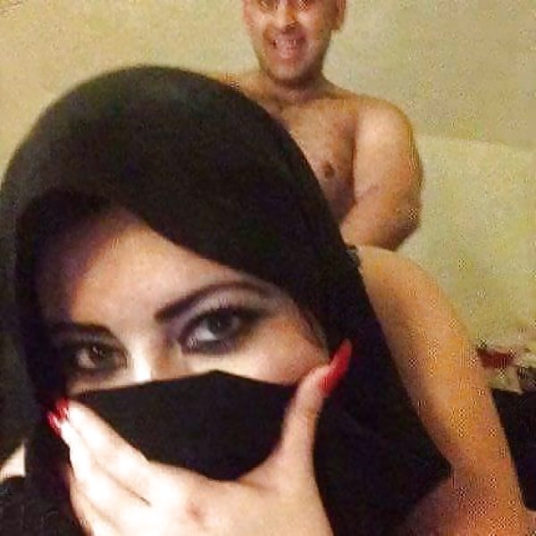 xmanxxmx's tweet photo. #محجبه #منقبه #حجاب #منقبات #محجبات #سكس #جنس https://t.co/qYROW3eBPV