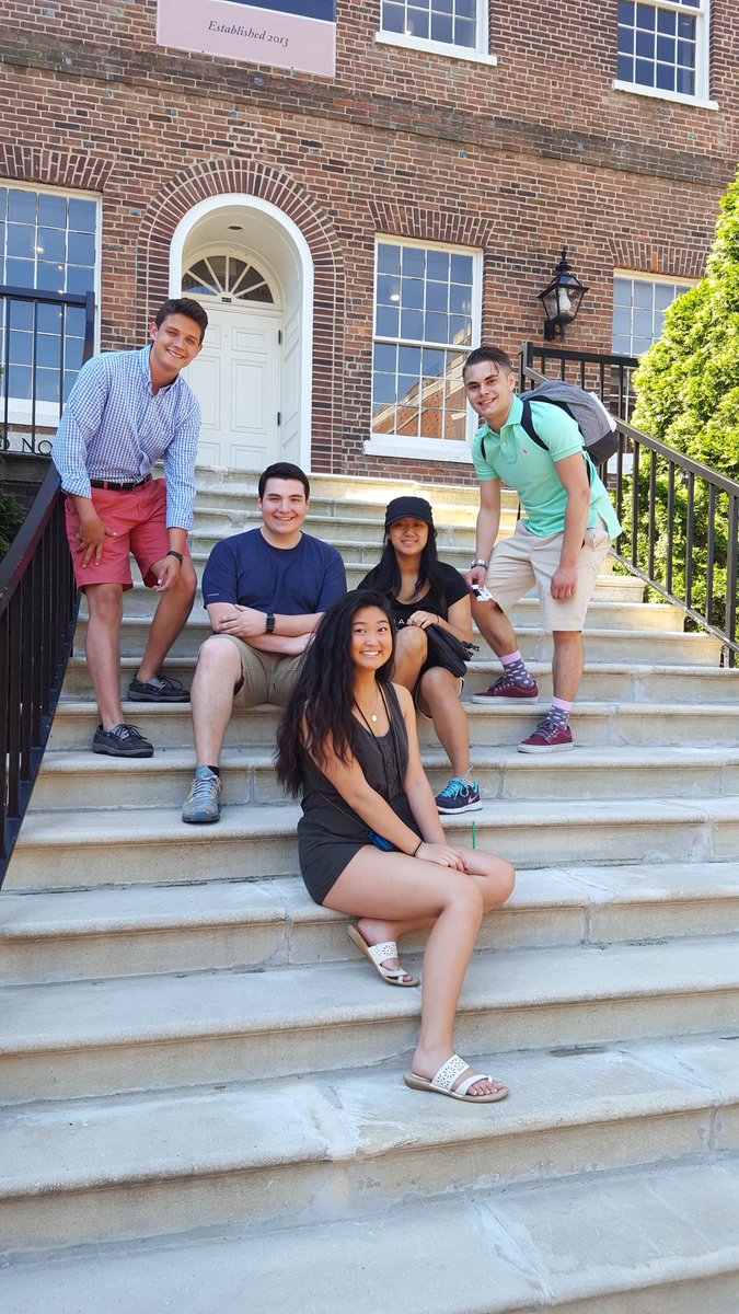 Blume4JA's tweet photo. BLÜME takes DC! First stop: @GeorgetownHoyas  @JAStudentSummit @JA_Philly  #jasummit #alba #blume4ja https://t.co/2oFb5XTJgP