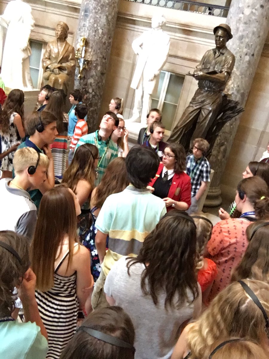 msms_sailors's tweet photo. Great visit to the Capital building this morning! #msmspride #MSMSDC2016 https://t.co/EJTfJmVou2