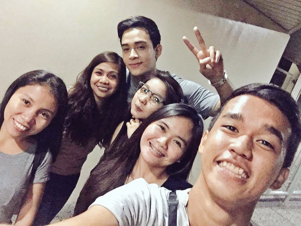 been1s's tweet photo. gruuufie with @loyzagadiegs π #fam #digsters https://t.co/iNwbjfrizu