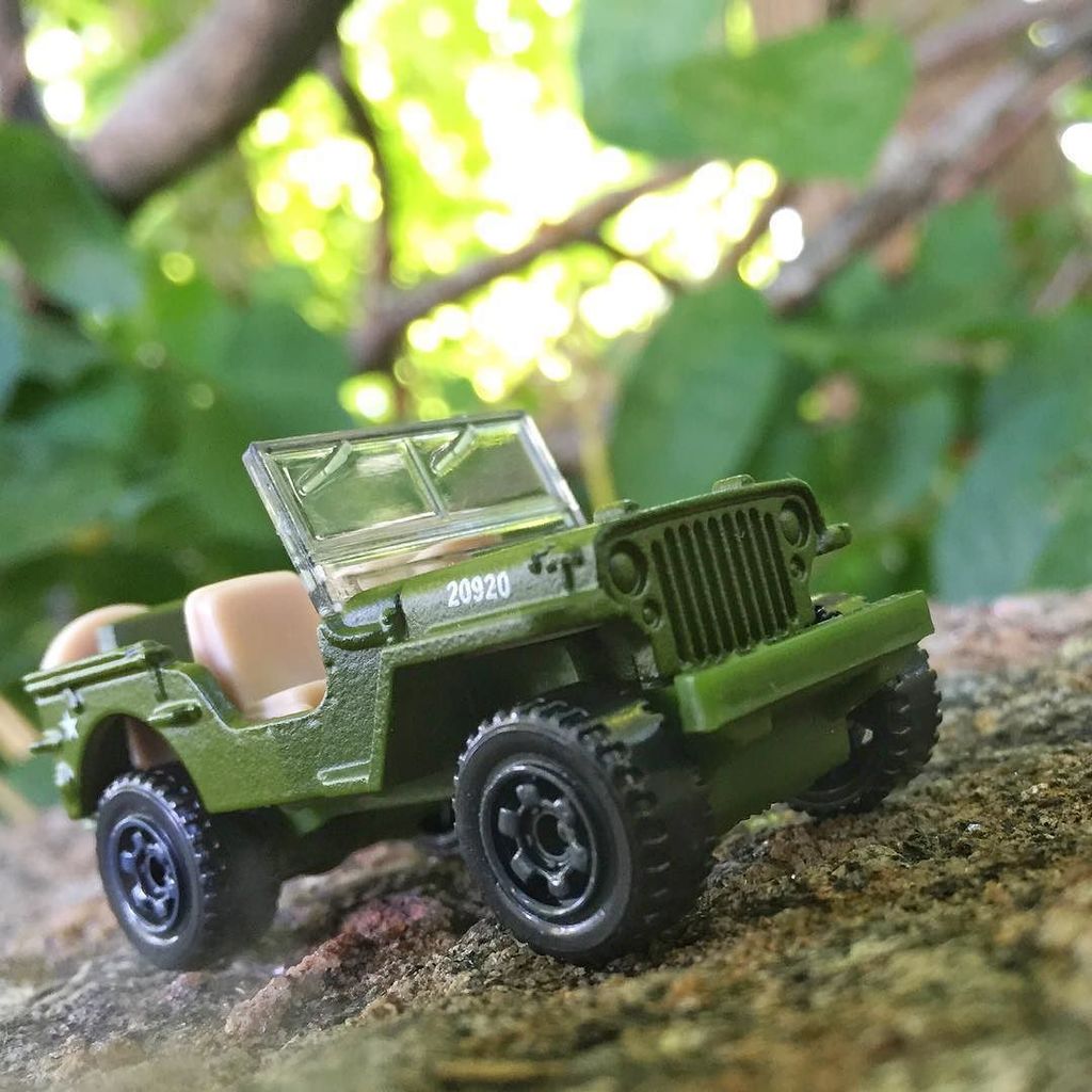 coskier's tweet photo. 179/366 - #2016picaday #dailydiecast #matchboxmonday - The original, 1943 #Jeep #Willys.

… https://t.co/wBSnok1Nkr https://t.co/cJlRQkcb5t