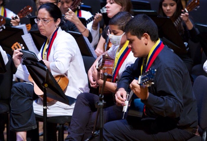 Mañana 28/6 sigue #4toAniversario #ProgramaHospitalario <a href="/elsistema/">El Sistema</a> en <a href="/casaronaldvzla/">Casa Ronald McDonald</a> <a href="/vzlasinfonica/">Venezuela Sinfónica</a> @FundaMusicalR