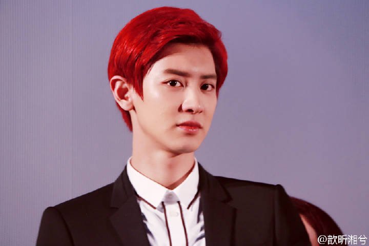 thepararare's tweet photo. จำลองความคิดในหัวชานยอล
: เห้ย ได้ยินเสียงแฟลช ใครถ่ายรูป
: ถ่ายเราป่ะวะ
: อ๋ออ โอเคถ่าย ยิ้มหรั้ยยย https://t.co/51w8B2aieN