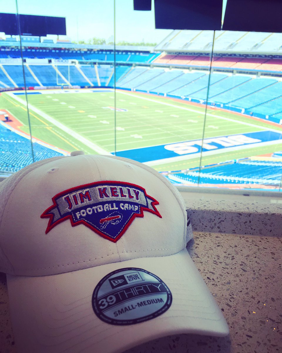 CanisiusMSA's tweet photo. It was a beautiful day for Jim Kelly Football Camp #gobills🏈 https://t.co/pjjJ4dGI8F