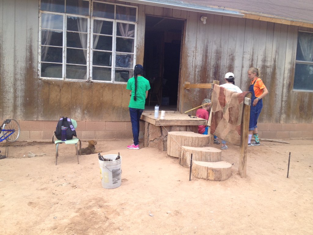 Dookosliidsilvr's tweet photo. Grandma Marie getting a new stairs from #SSPTSAILE https://t.co/BVvJUpwCEr