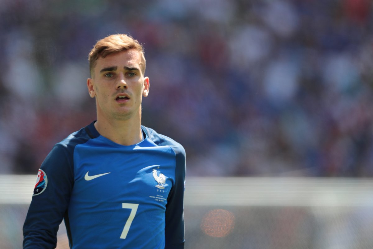 #Euro2016 La France affrontera l'Islande en quarts de finale francebleu.fr/sports/footbal… #FRAISL