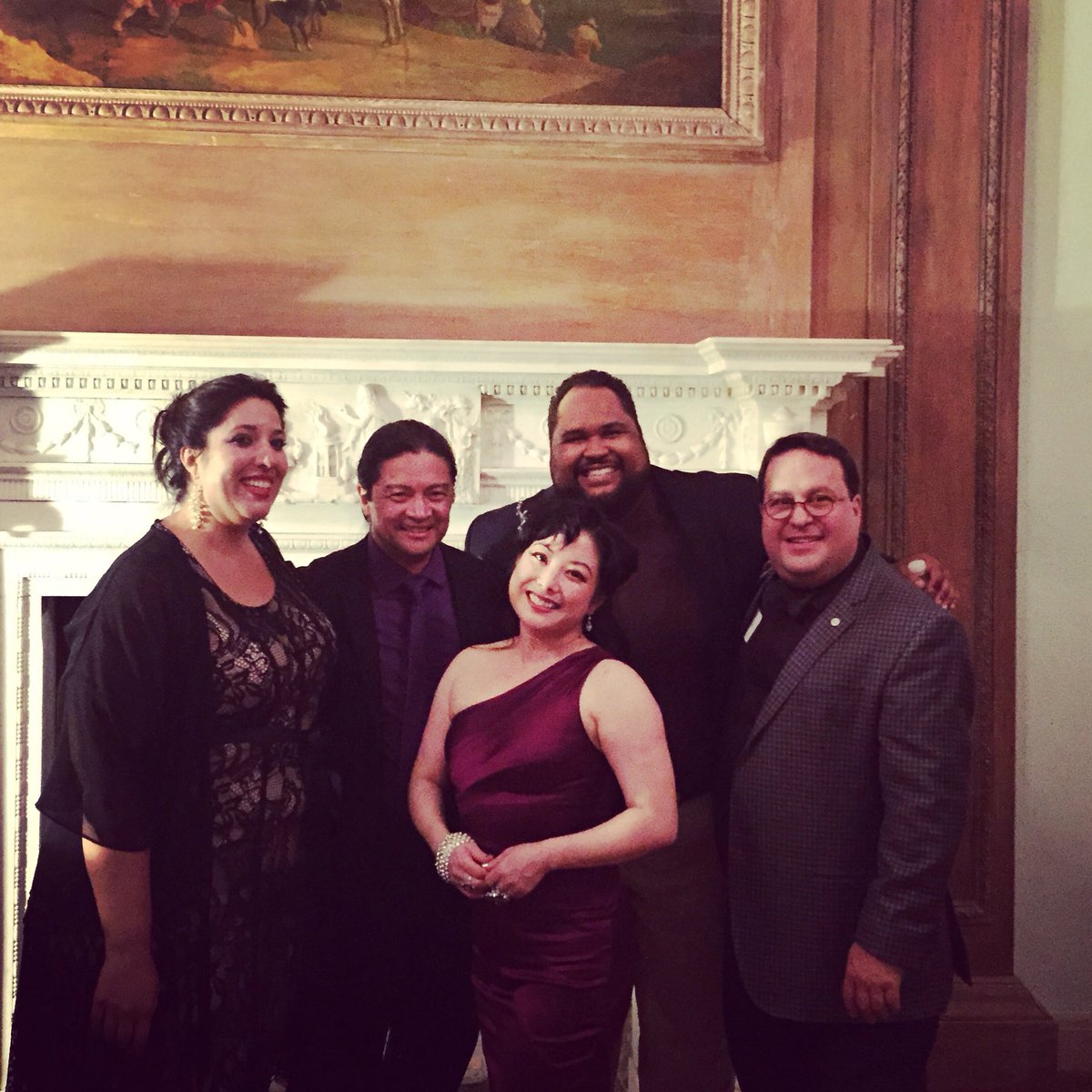 Miki410's tweet photo. Thank you @NandaniMariaSin @AshTheTenor @danredfeld @FOGreystone and Roberto Gomez for an amazing night! #opera https://t.co/nsfrf7GNsV