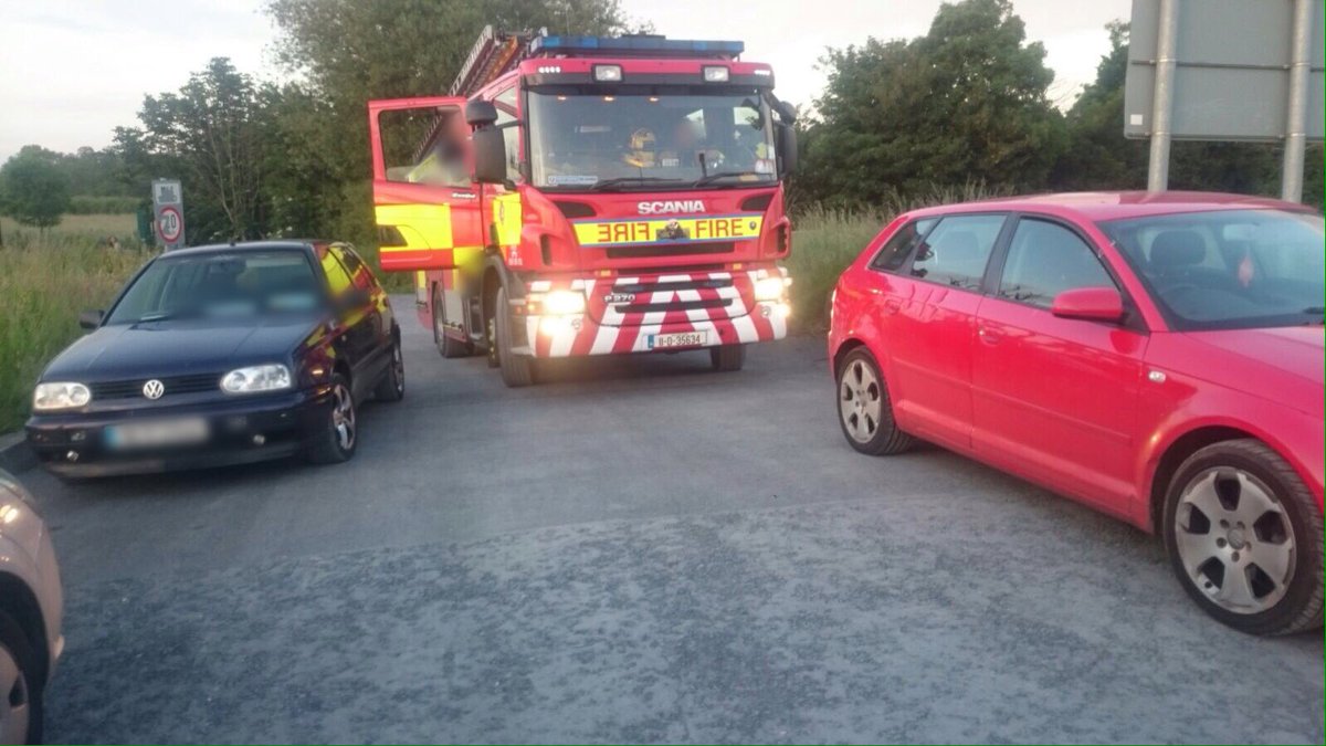 DubFireBrigade's tweet photo. Nice evening for a walk, but you'll never know when or where we'll need access. #skinnybutton https://t.co/fPyCsiOxnC