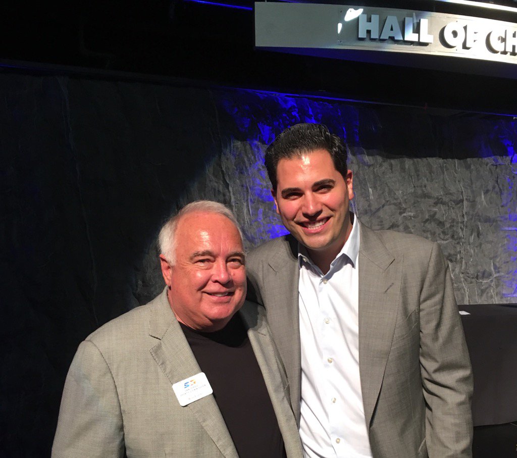 MarkArabo's tweet photo. Always great 2 spend time w/ dear friend/brother #RonFowler at Annual #BradFowlerMemorialScholarship event @SDPadres https://t.co/AFI6MBBZ4P