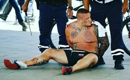 They arrested him, but 5v1. 
#antiuefamafia