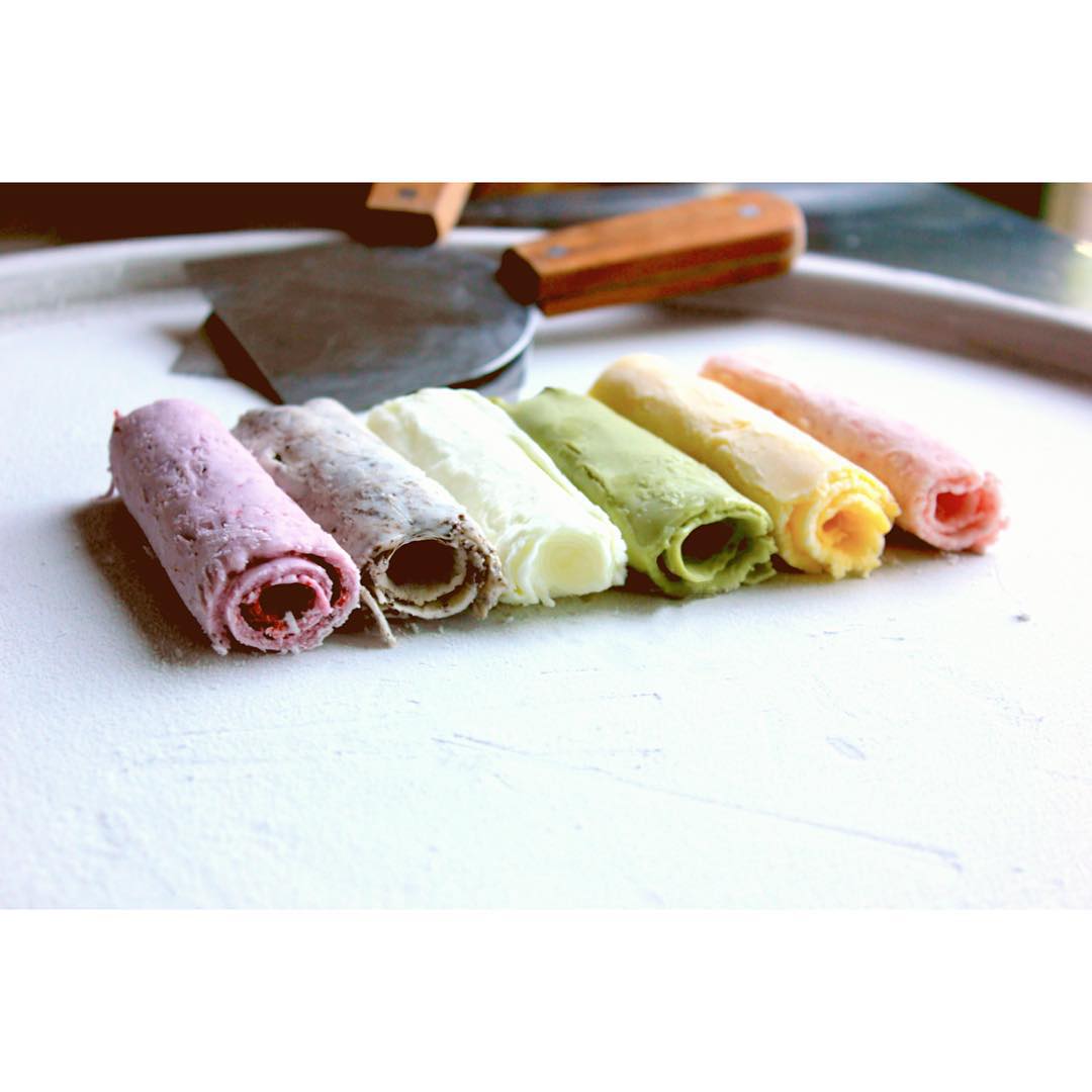 The only thing better than 🍦 is ice cream ROLLS! 🙌 
📷Teppan Ice Cream