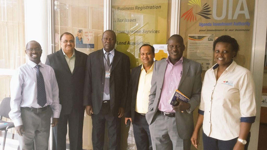 NaturindaBen's tweet photo. SITA roots for investors to uganda's Sunflower sector @ITC_SITA . Good for Uganda's investiment goals @ugandainvest https://t.co/4ryGMggYKr