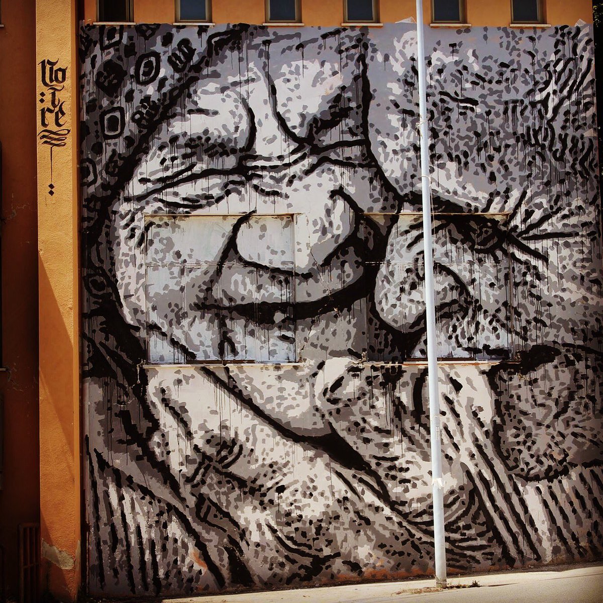 reactofest's tweet photo. #streetart #paganica #re_acto #effimera edition @Stencilnoire "Enjoy the life" #LAquila @SpiCgil https://t.co/ArFfg9xu6X