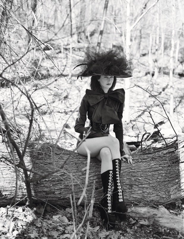 ahmedqahal's tweet photo. #Eva #Green for #W #Magazine by #Mert #Alas & #Marcus #Piggot https://t.co/KaVibcN6D0