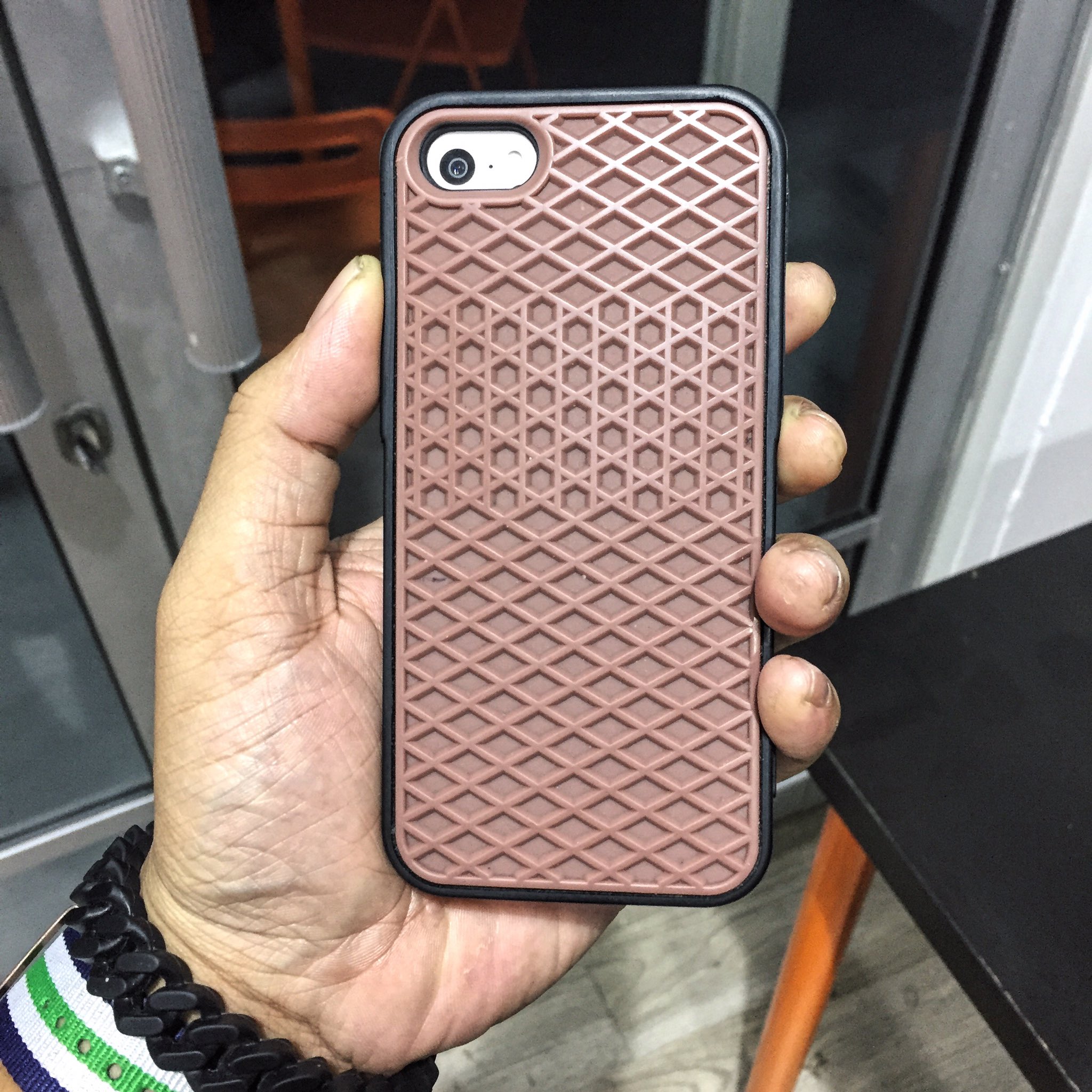 beroerte Toeschouwer Typisch thisistagattack on Twitter: "Vans Waffle Case for Iphone 5 / 5s / 5se! RM25  #murmursaha https://t.co/JU5d8HgbPY" / Twitter