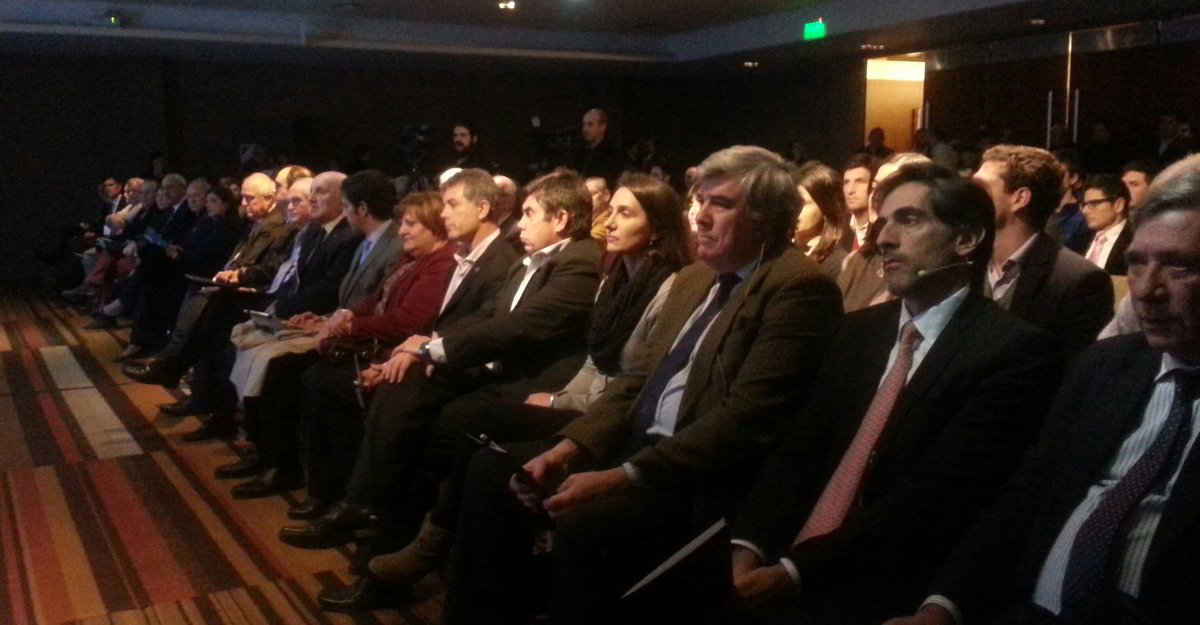 matozoeduardo's tweet photo. #Ahora apertura de la @semanacomexsf con @GobSantaFe, @SantaFeCiudad, @CaCESFe, #CACyS https://t.co/IxLkhtwhh2