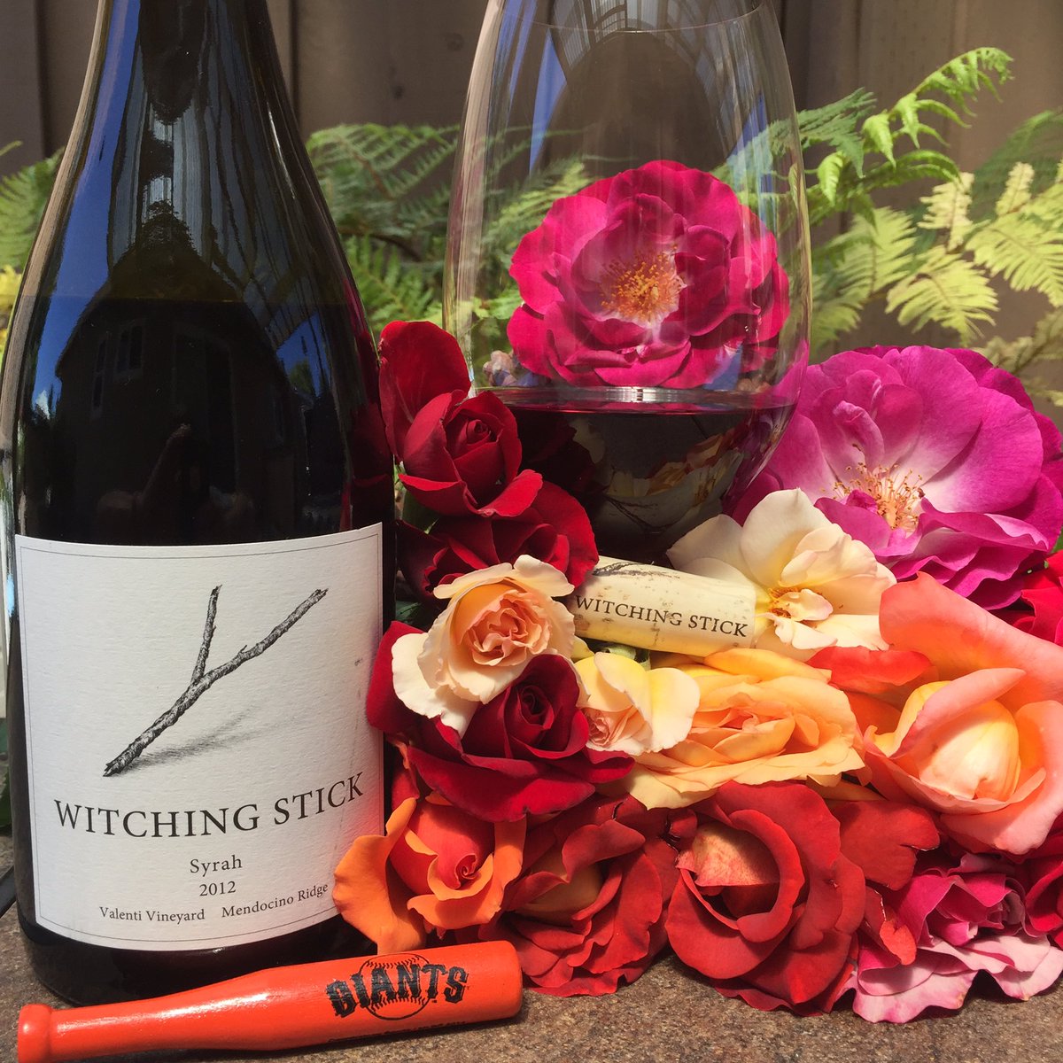 #WIYG #monday <a href="/WitchingStickWn/">Witching Stick Wines</a> #syrah #ValentiVineyard #coolclimate notes of cranberry, plums &amp; cardamom