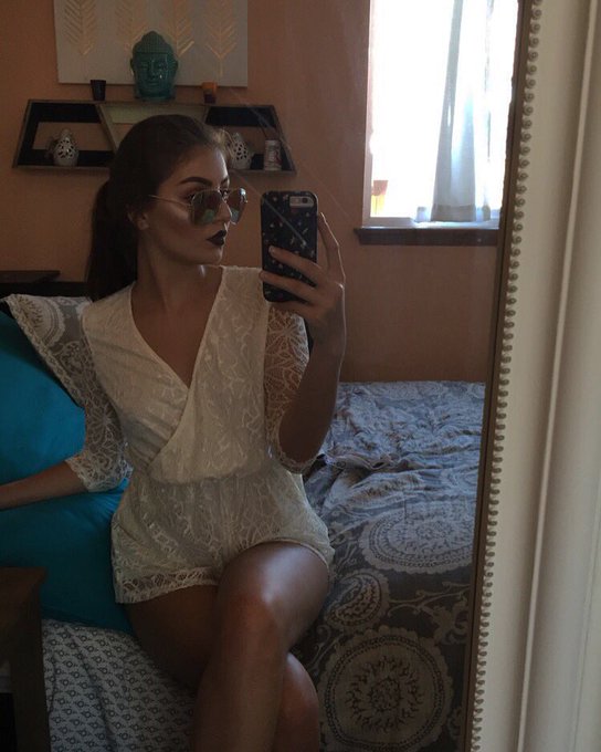 Watch Shelby's leaked NSFW photo on TwXstars