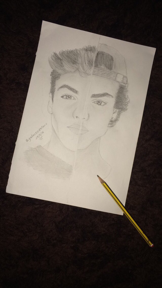 amberncx's tweet photo. finally completed it !!! https://t.co/huVwbAzn3S