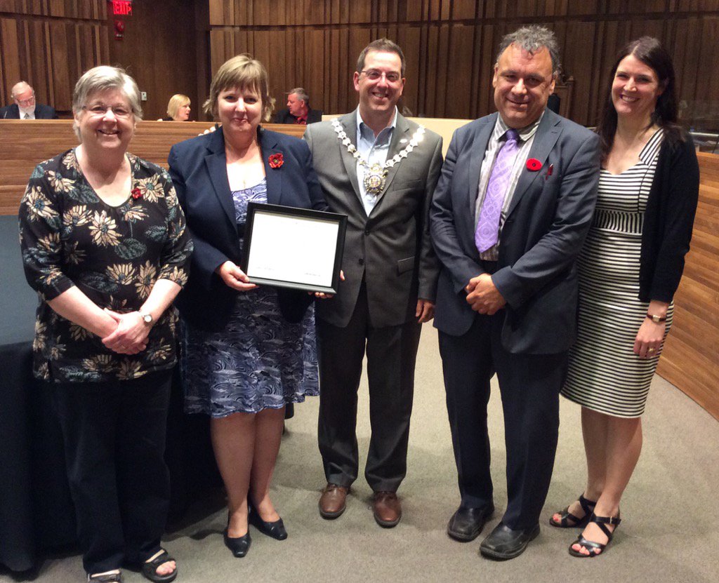Very proud of @guelphmuseums and @GuelphHistSoc @OntarioHistory Museum award for 100 yrs In Flanders Fields https://t.co/NqwG3e8oUn