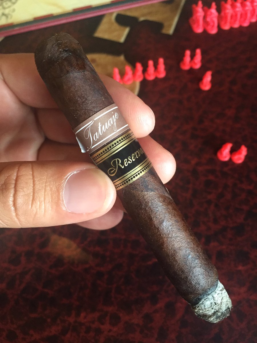 DanellyB's tweet photo. @LoneStarCigars thank you prease #dericiousprease https://t.co/lUlKWD8UVQ