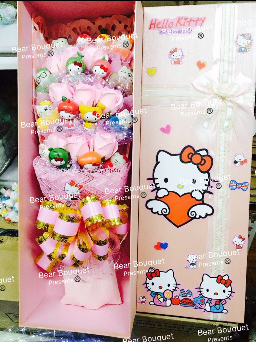 bear_bouquet's tweet photo. 🐻💐presents: 🎀HelloKitty💐 #bearbouquet #bouquet #designthinking #HelloKittyenMC #floral #CutenessOverload #gifts https://t.co/V0AzzTHt8w