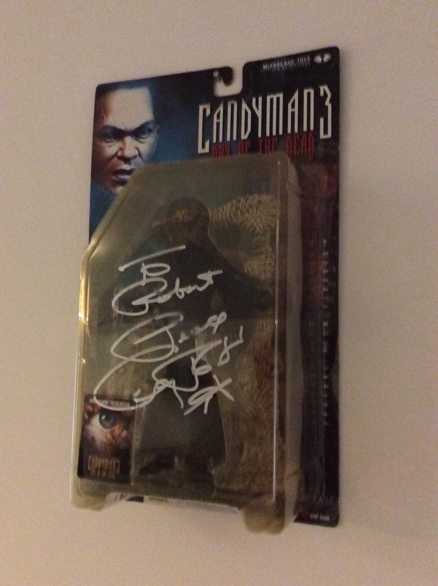 WikkidWitch's tweet photo. @TonyTodd54 My boyfriend @mrrobertbrendan moved in and has only brought the important stuff for now, including this https://t.co/Yc3mZIsPrO