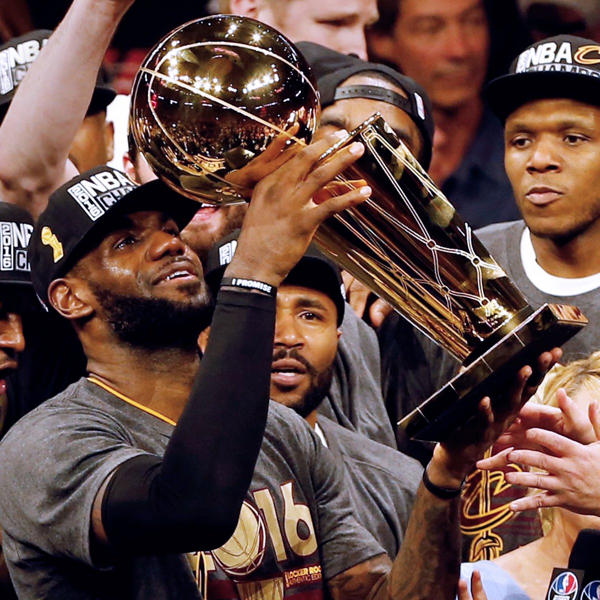 TiffanyAndCo's tweet photo. Congratulations to the @cavs on winning the #NBAFinals. We're proud to have crafted this year's trophy. https://t.co/UJJvCJGPKV