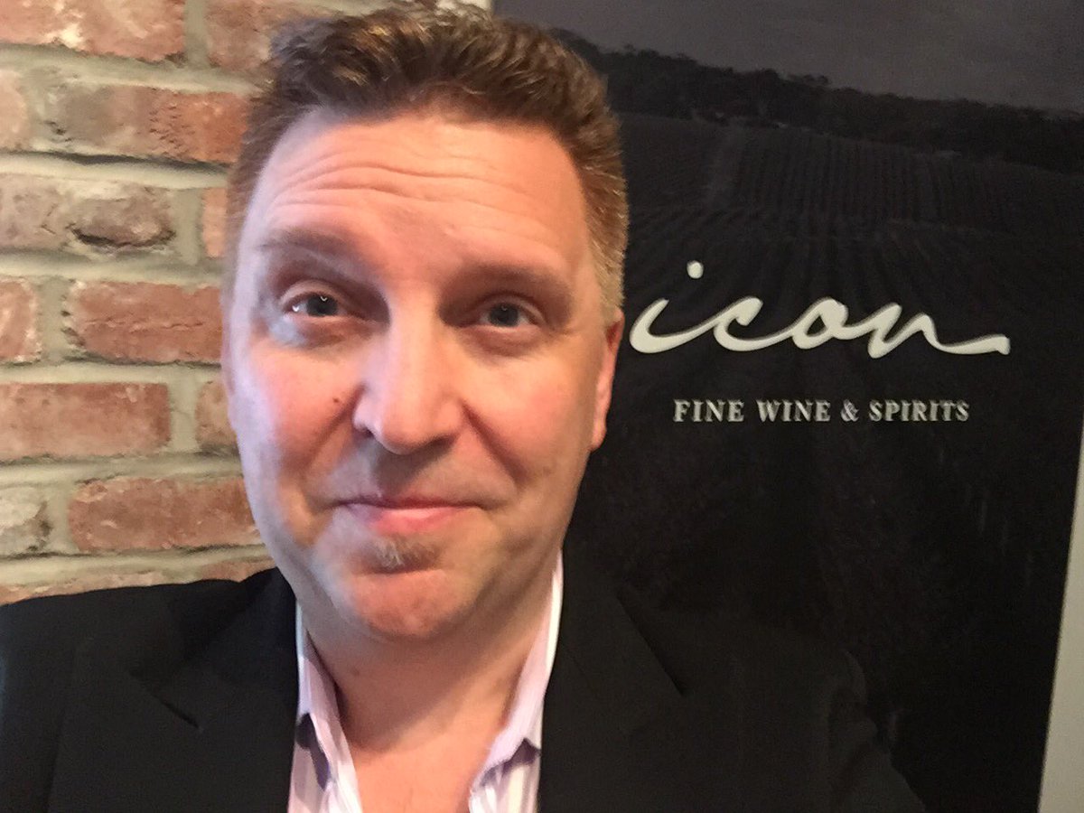 about to interview the #iconic Ben <a href="/GlaetzerWines/">Glaetzer Wines</a> at <a href="/IconWineSpirits/">IconFineWine&Spirits</a> #vancouver; good day to be a #wine #journalist