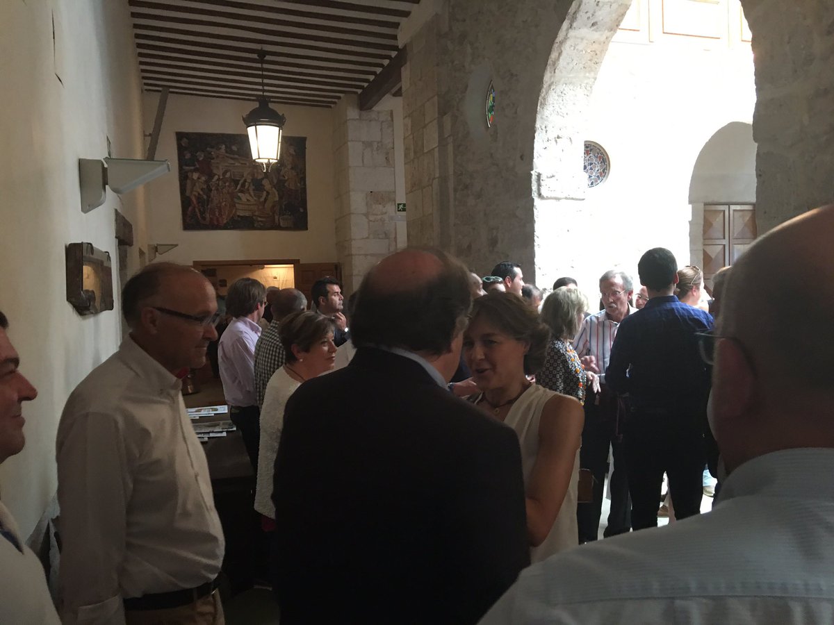 Hoy acto principal de Campaña en Peñafiel con #JVHerrera, #IsabelGarcíaTejerina, <a href="/TomasBurgosVa/">Tomás Burgos Gallego</a> #RamiroRuizMedrano