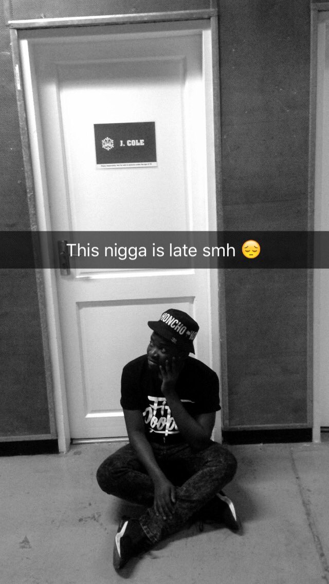 KudzayiDaniel's tweet photo. He eventually came through hahaha #JColeInSA https://t.co/4ykFkUXLqZ
