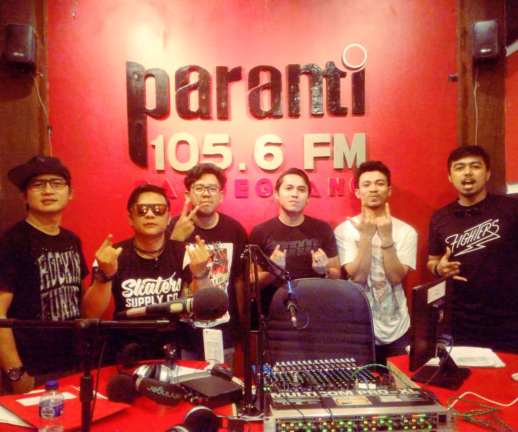 Trims <a href="/Akasha_ID/">AKASHA ( Band )</a> udah maen ke studio. Semoga #RasaIni nya semakin berasa yess... #HITSnyaPandeglang