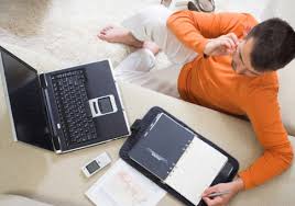 BusinessNHMag's tweet photo. Per #GlobalWorkplaceAnalytics, 50% of US workers occas. telecommute & 20-25% telecommute at some frequency. https://t.co/cLqsafbxRt