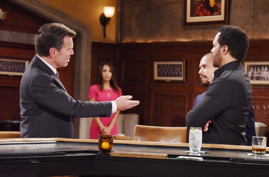 AvaLAmour's tweet photo. #YR Hilary tells Jack that Neil was her Kidnapper. #HiJack #Neilary #Hevon https://t.co/By2Ntopl0D