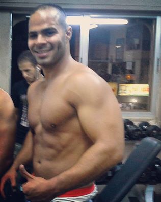 UssamaSharif's tweet photo. #workout #summer #gym #gymlife #diet #health #SixPackChallenge #tanned #bicep2 #DimpleVerse #malemodel https://t.co/dDRhWo6AmR
