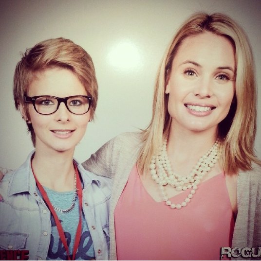 LeahPipes_Fr tweet picture