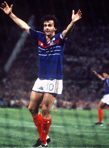 clappingmedia's tweet photo. Joyeux anniversaire à Michel Platini qui fête aujourd'hui ses 61 ans. 🇫🇷 https://t.co/PMbTWzsg2n