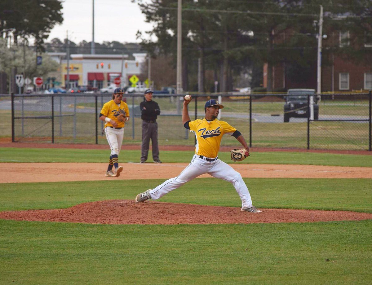 CoachCp32's tweet photo. So blessed to say I will be continuing my studies and baseball career at Towson University!π―βΎοΈ π #e4cp πΌπΌ https://t.co/ET4N7QodQs
