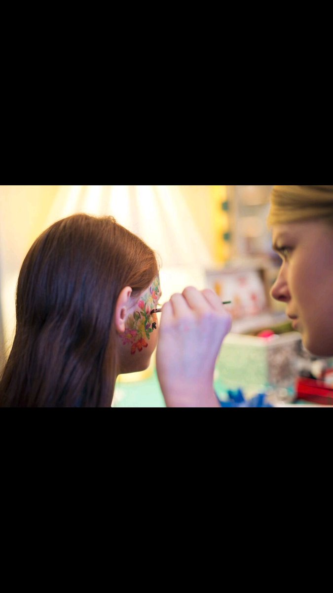 KlastroLdn's tweet photo. @TinyTrolls @LucyByron_ It was fab #facepainting with #tinytrollsofnorway & your #delightful daughter Sadie!!Xx =-) https://t.co/LqszOlVyW1