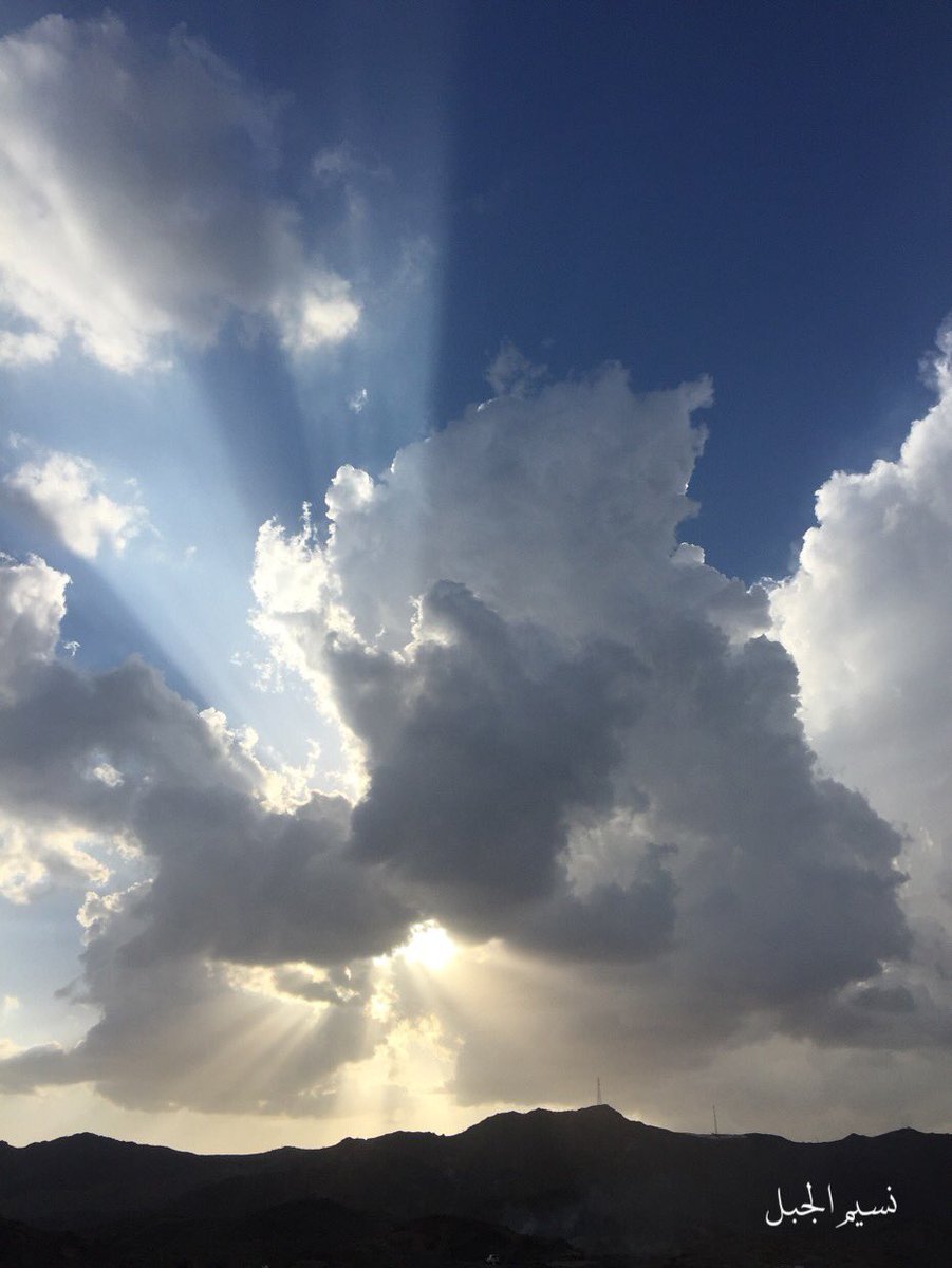 fljrgh751's tweet photo. #عبدالله_الحربي_آيفون6S                           صور منوعه لأجواء الطائف https://t.co/9YTBDwmPU0