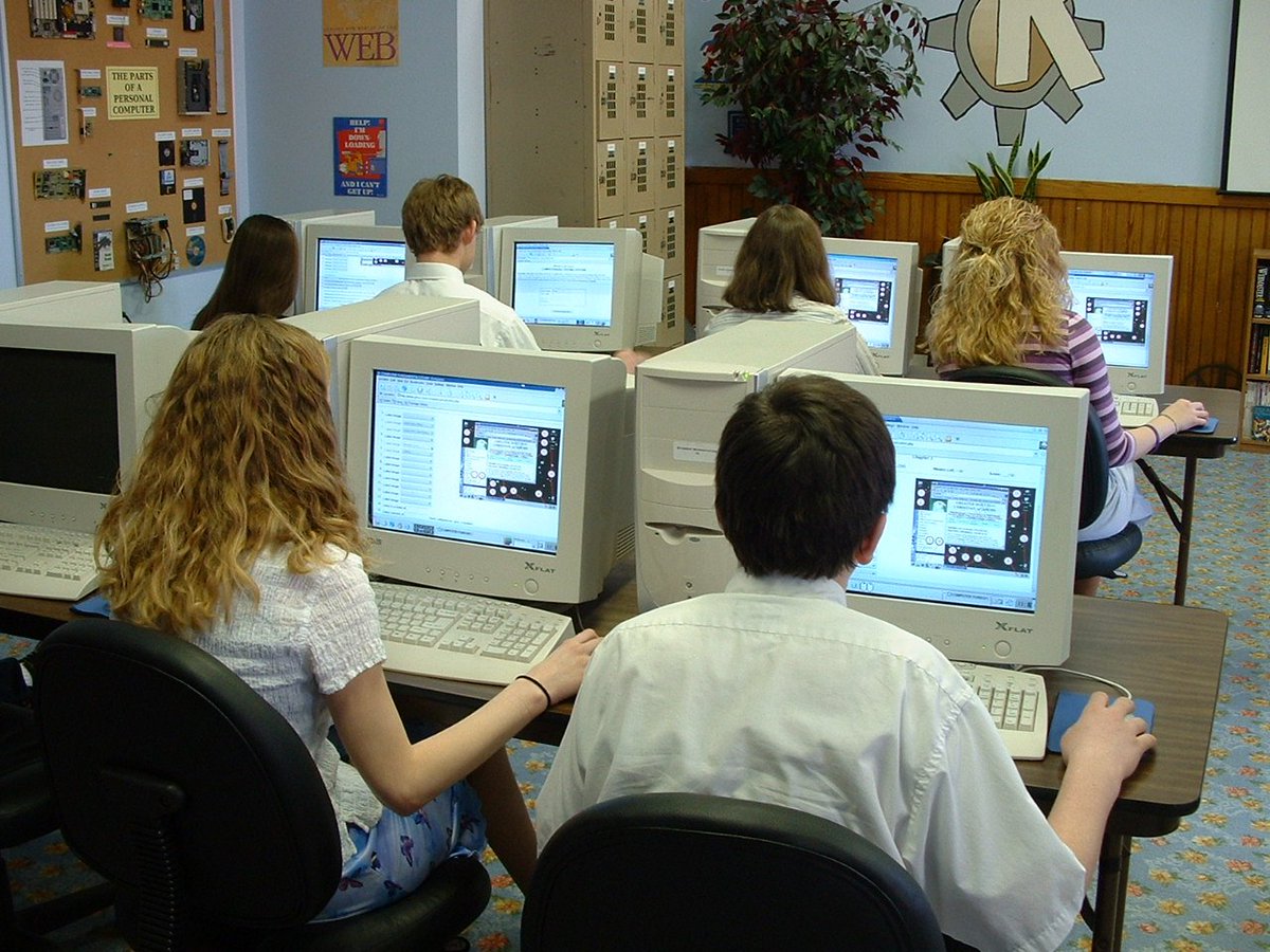 bebackedup's tweet photo. Backup as many computers as you like for just £29.99 a year! https://t.co/adBJcwq4kx https://t.co/V6huQUC1eW