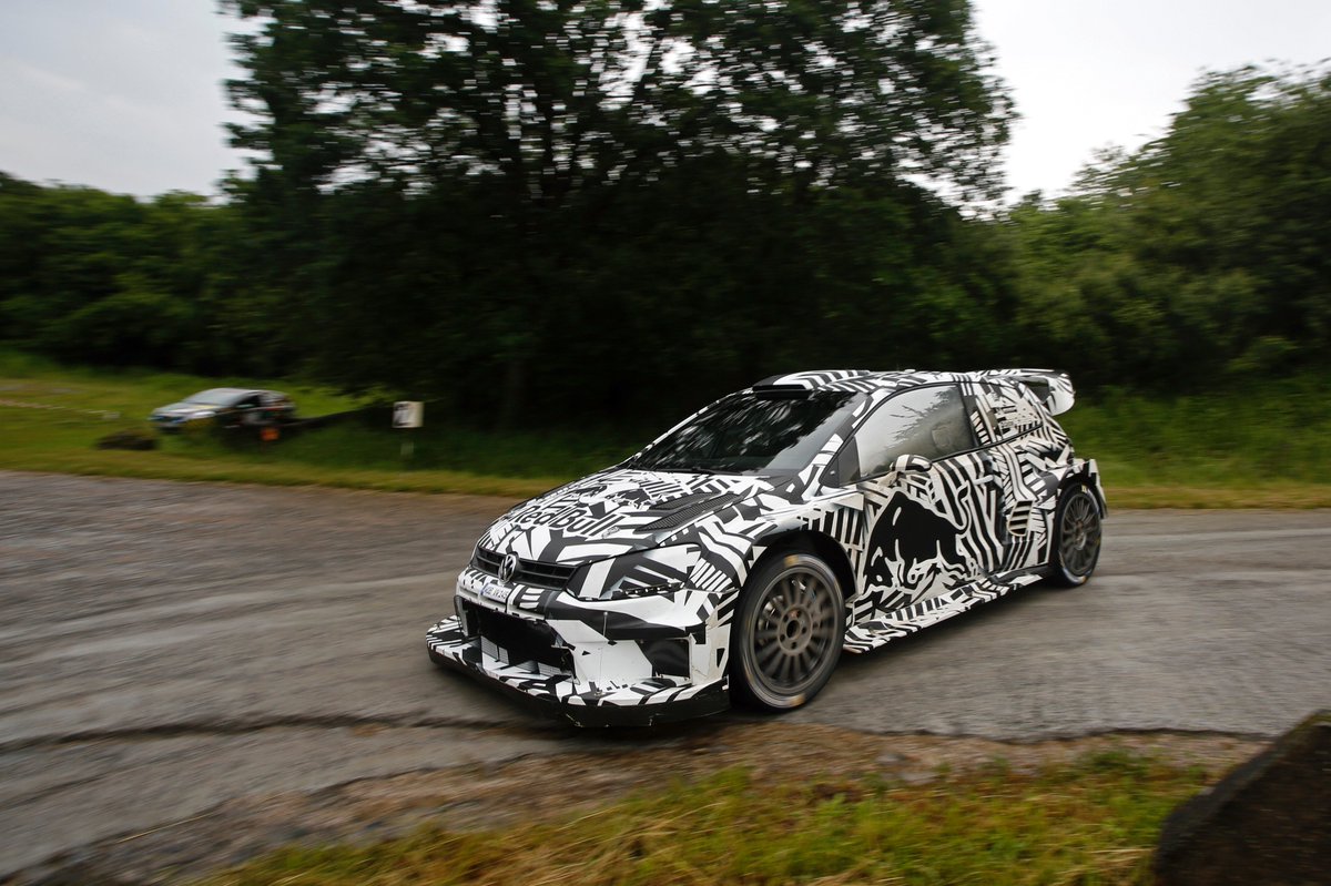 RallyingUK's tweet photo. VOLKSWAGEN WRC: New photos courtesy of @VolkswagenRally, from the recent Baumholder test of their 2017 Polo. #WRC https://t.co/Ya2xMvZKCc