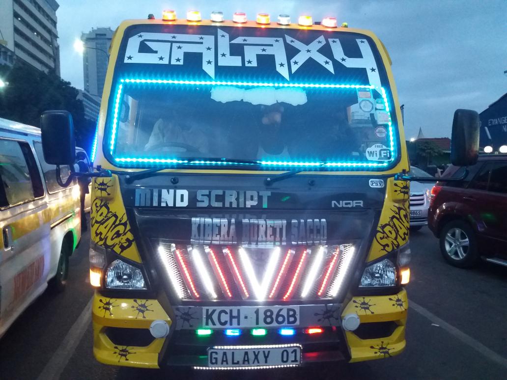AlexOnyiegoh's tweet photo. What we are made of...#teamgalaxy.#naivasharoadtrip https://t.co/GR40PvPhHL