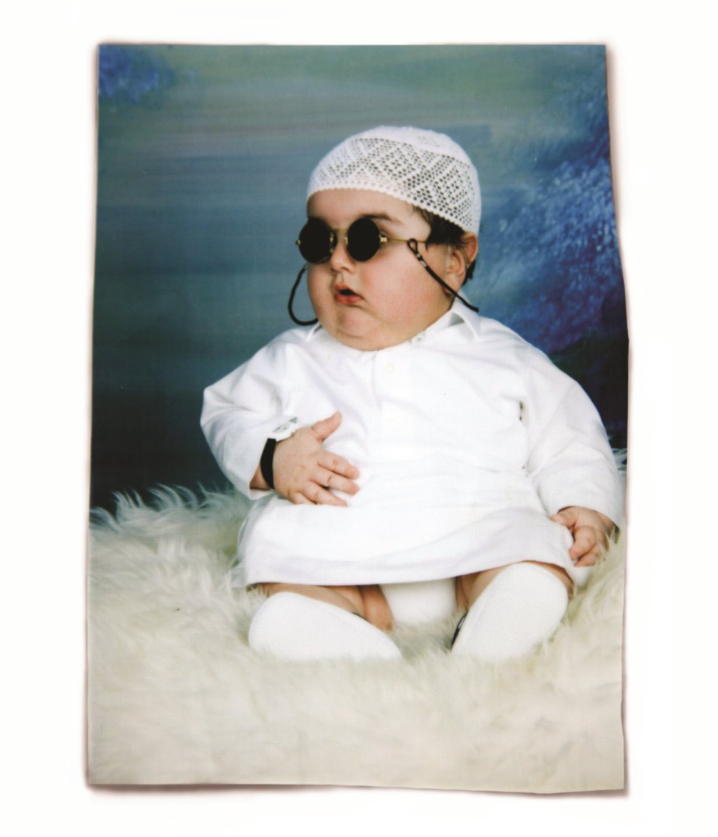 Lestweforgetuae's tweet photo. You’ve got to love this baby! Do you have favorite baby photos to share?
#LestWeForgetUAE #AbuDhabi  #InstaAbuDhabi https://t.co/Nux2Qx0uTQ