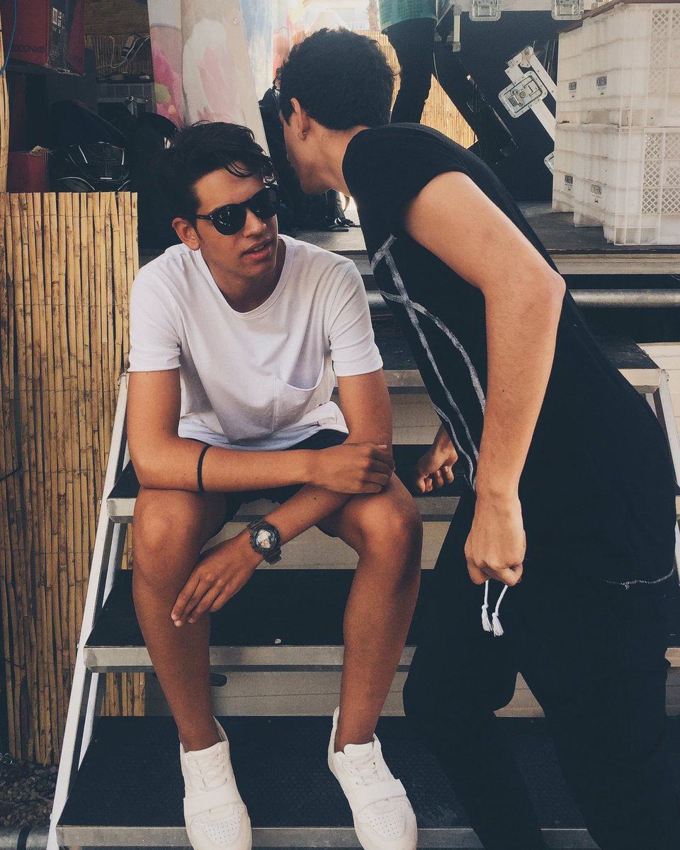 #TBT Yesterday at <a href="/WonderwallMR/">Wonderwall Gandia</a> w/ 1/2 <a href="/LeroyAndNykko/">Leroy & Nykko</a> 😄🎵 instagram.com/p/BG2BE8ZGGQN/