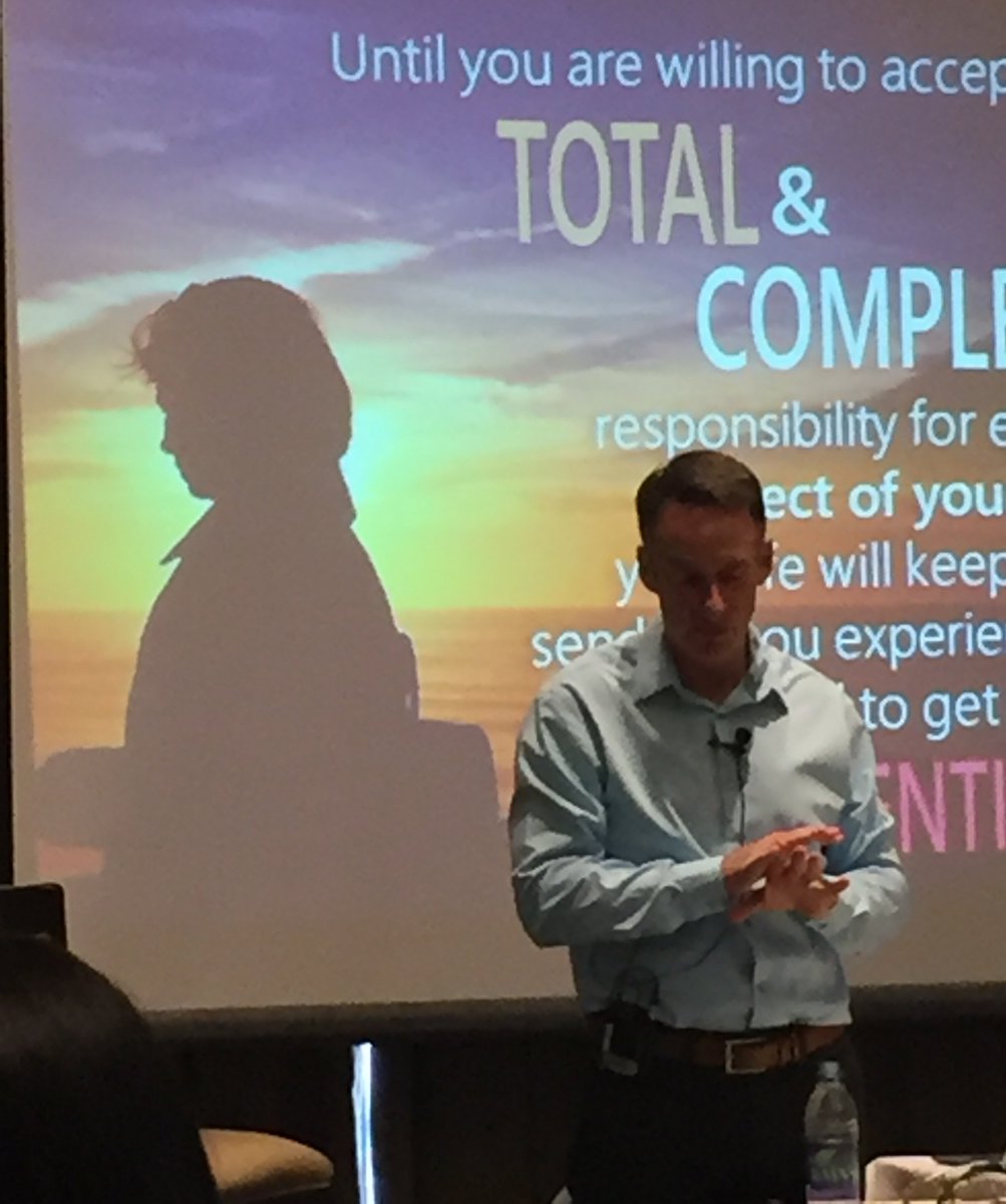 IconSalonSystem's tweet image. We are underway with owners who want to Take Command of their #business. Thank you #salon owners! #Iconcommunity