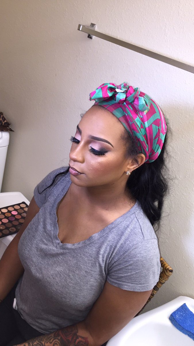 MakeupByChae's tweet photo. #MakeupMonday #MakeupByChae https://t.co/zzeuoPBUU3