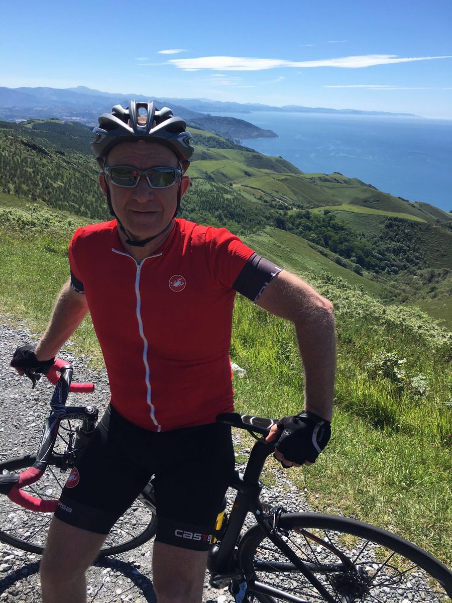 mkinsbergen's tweet photo. Amazing views of the Atlantic Ocean on the Jaizkibel #classicosansebastian #helitrip #day5 https://t.co/o46LHBUpU2