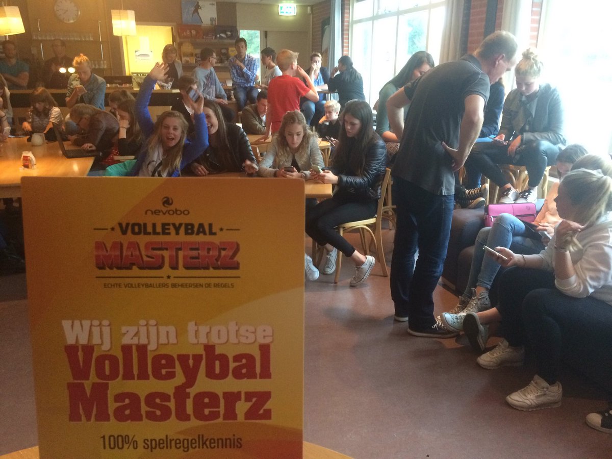 #volleybalmasterz bij #aviorvv druk bezig met de spelregeltoets #nevobo
