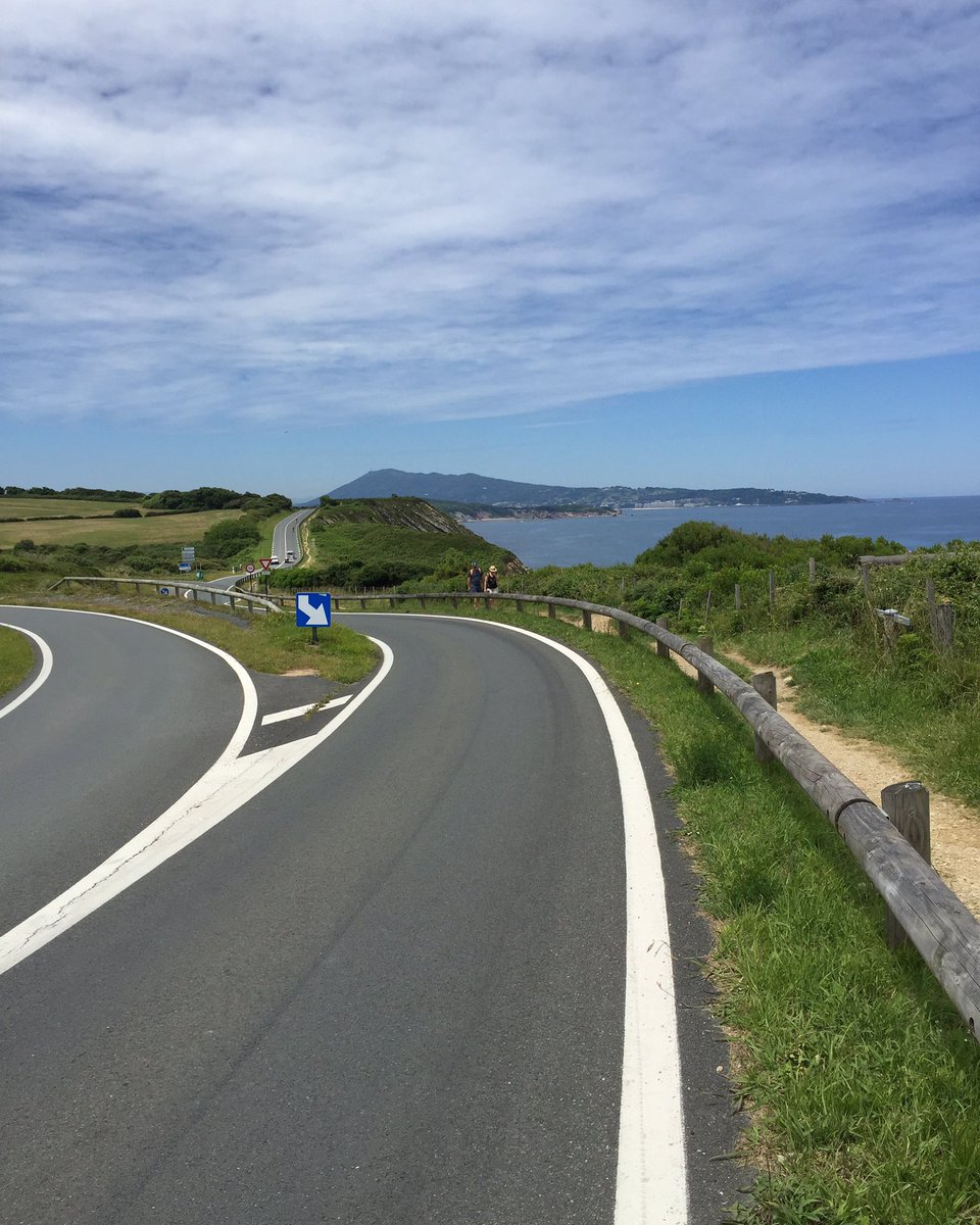 mkinsbergen's tweet photo. Leaving Biarritz for San Sebastian this morning #helitrip #day5 https://t.co/xIim2kBKHW